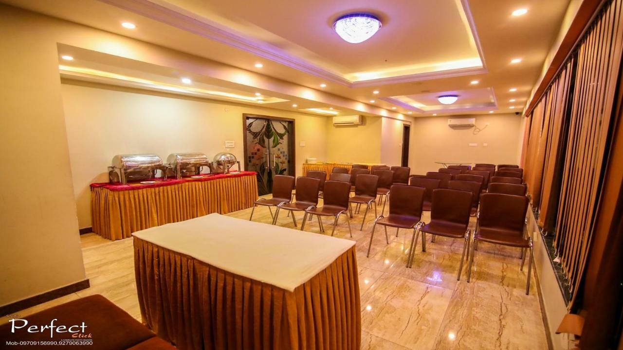 The Mahal Inn Jamshedpur Zewnętrze zdjęcie