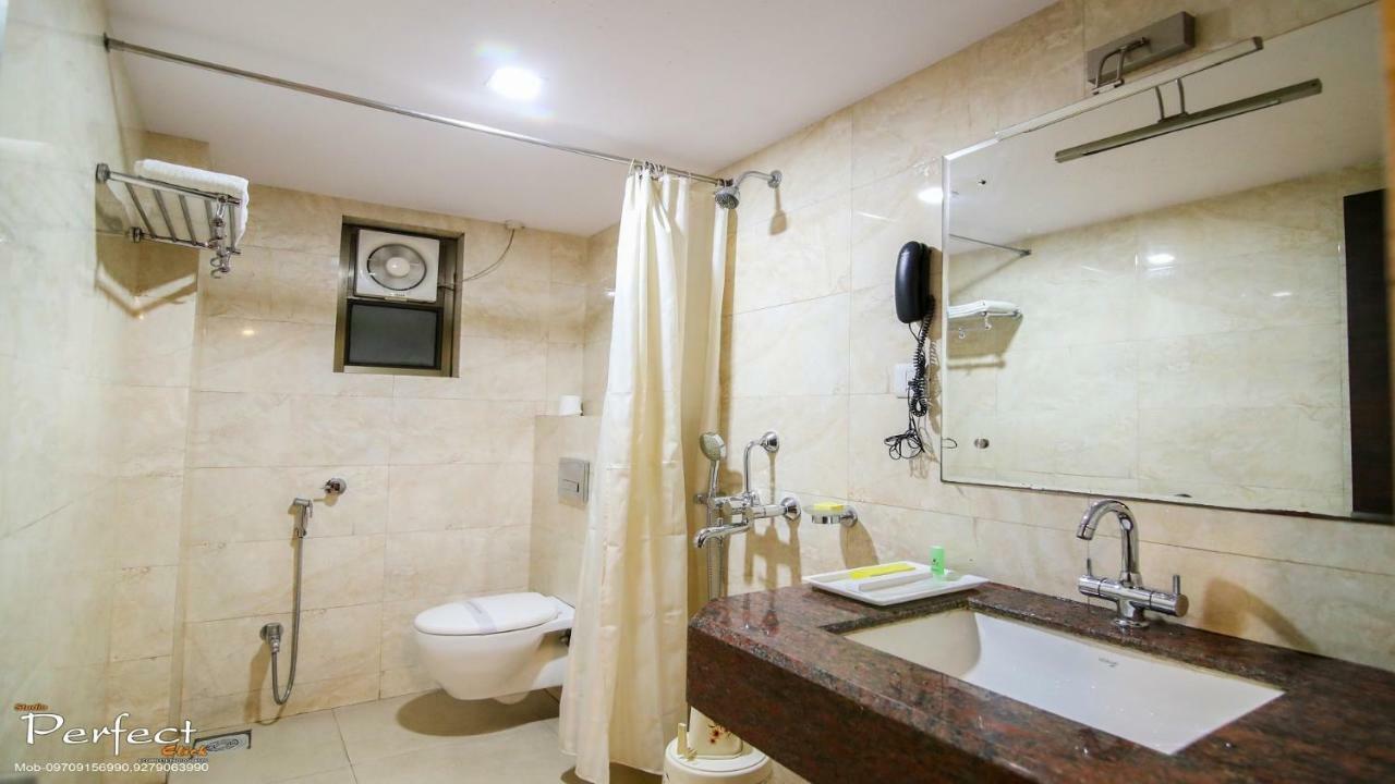 The Mahal Inn Jamshedpur Zewnętrze zdjęcie